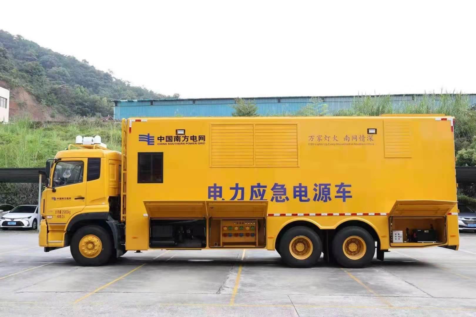 鹿寨安康大型柴油发电机发电车UPS电源出租租赁